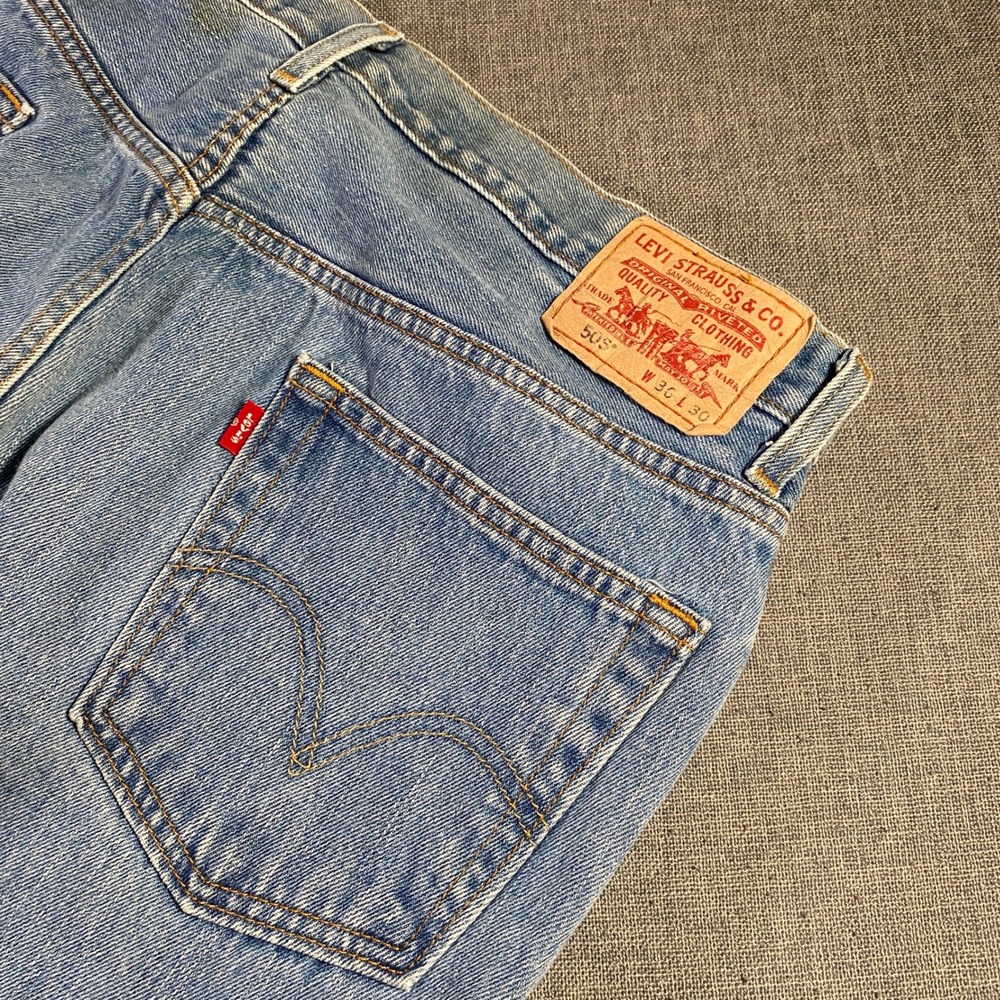 Levi's 505 Regular Fit Jeans Mens W36 L30 Light Wash Denim Blue